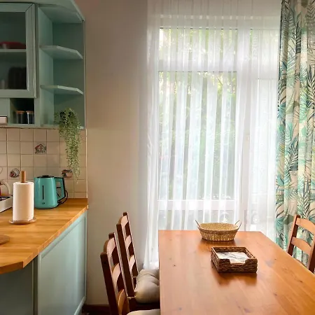 Turquoise By Mercan Homes - Cozy House W/ 2 Bedroom Close To Center, Metro, Malls Apartman *