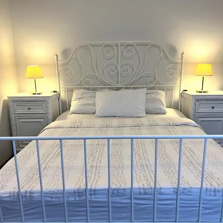 Apartman Turquoise By Mercan Homes - Cozy House W/ 2 Bedroom Close To Center, Metro, Malls