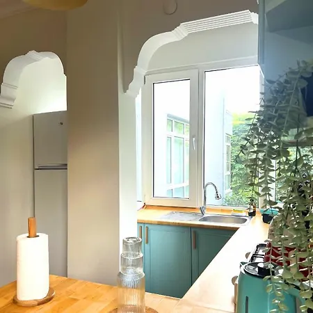 Turquoise By Mercan Homes - Cozy House W/ 2 Bedroom Close To Center, Metro, Malls Appartement